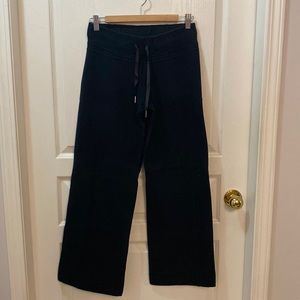 COPY - Lululemon black sweatpants